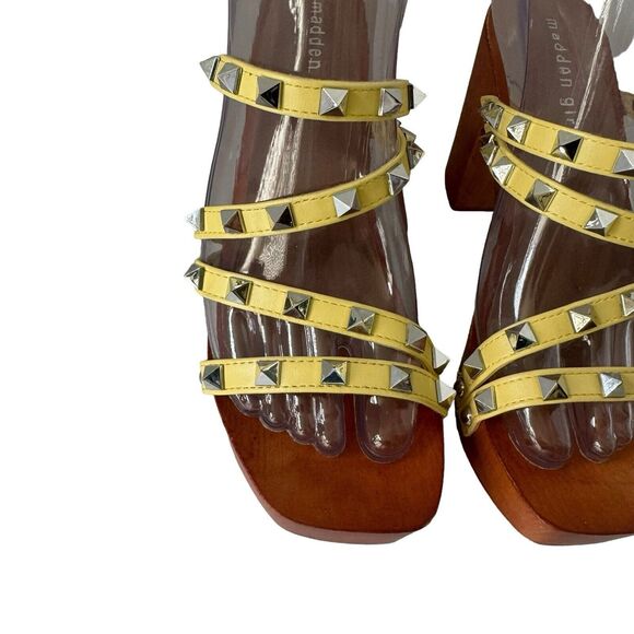 Steve Madden Girl Sandals Woman's Size 7 Spike Yellow Studded Block Heel Shoes - Picture 4 of 14